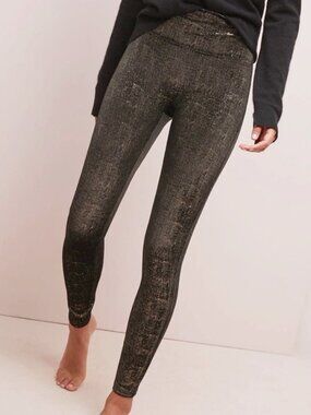 Spanx Velvet Shine High Rise Shaping Leggings Holiday Metallic Shimmer Medium